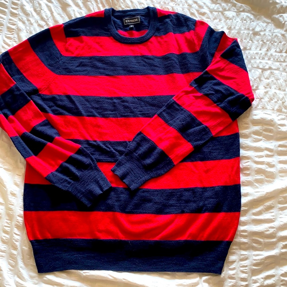 Express Long Sleeve Shirt - Medium - Like New